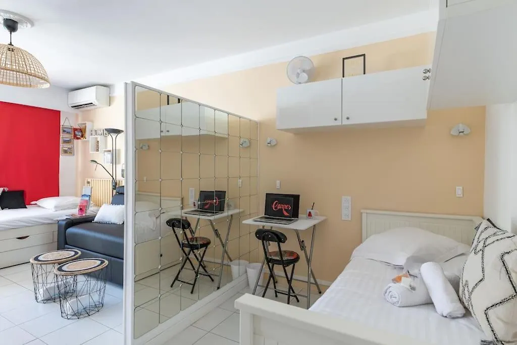 Superbe Studio Bord De Mer Avec Terrasse & Piscine Cannes