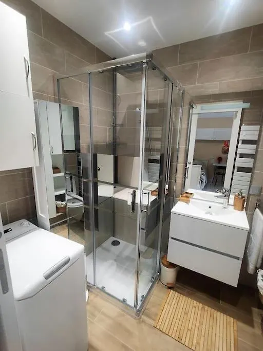 Appartement Superbe Studio Bord De Mer Avec Terrasse & Piscine Cannes Frankrijk